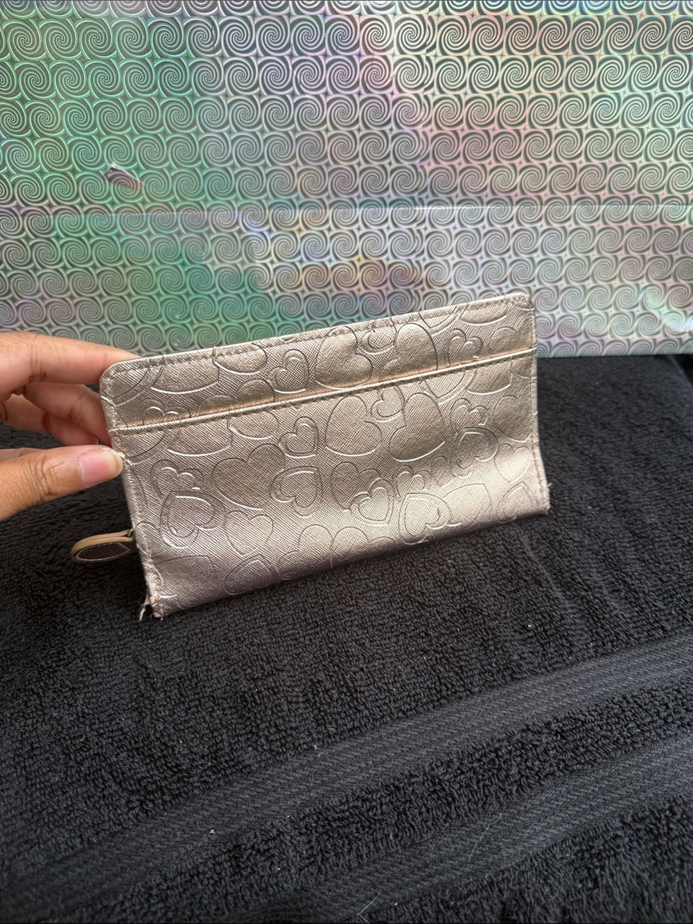 Metallic Heart-Embossed Zip Wallet - Rose Gold - Picture 5 of 5